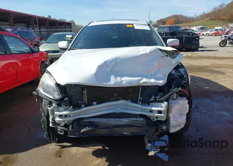 2016 Volvo Xc60 T5 Premier из США, поврежденный, VIN YV4612RK5G2837121